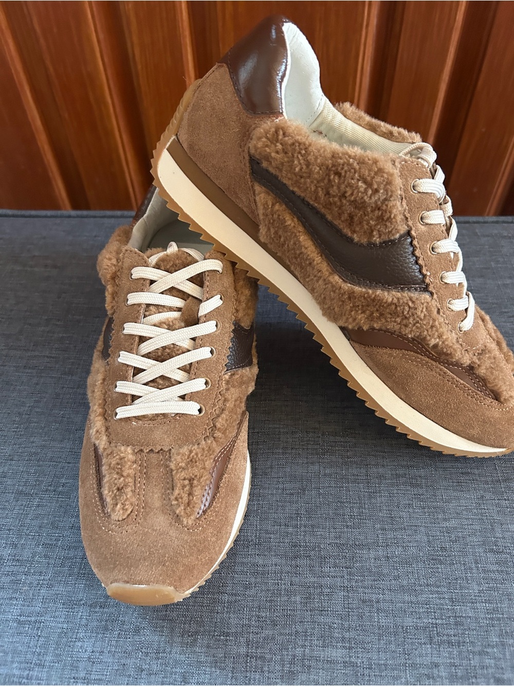 Dolce Vita Women's Brown Suede & Shearling Lace-Up Sneakers